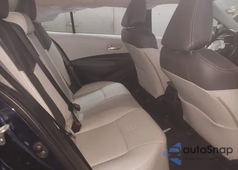 2022 Toyota Corolla Xle из США, поврежденный, VIN 5YFFPMAE6NP326602